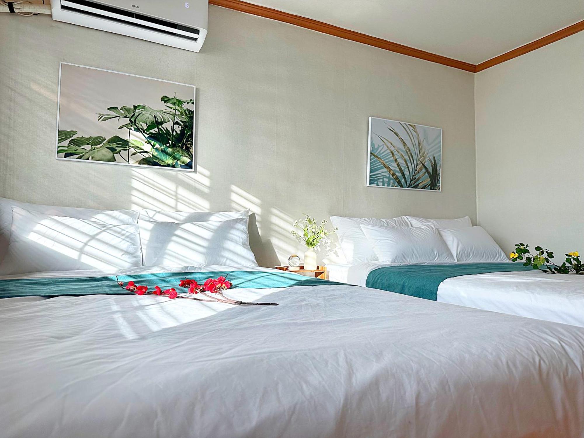Apartment Riverest Hongdae *
