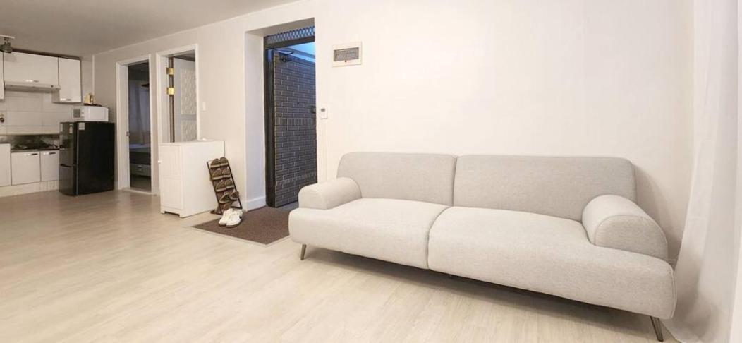 B-5 Hongdae Art House * Seoul
