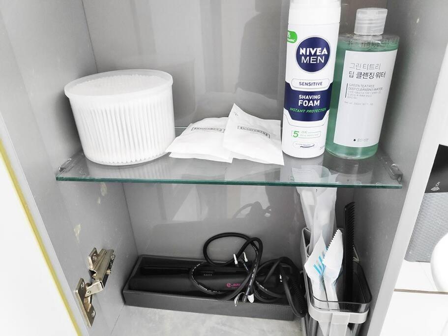 Netflix Coffee Washer Aircon - Suyu Stn 2 * Seoul