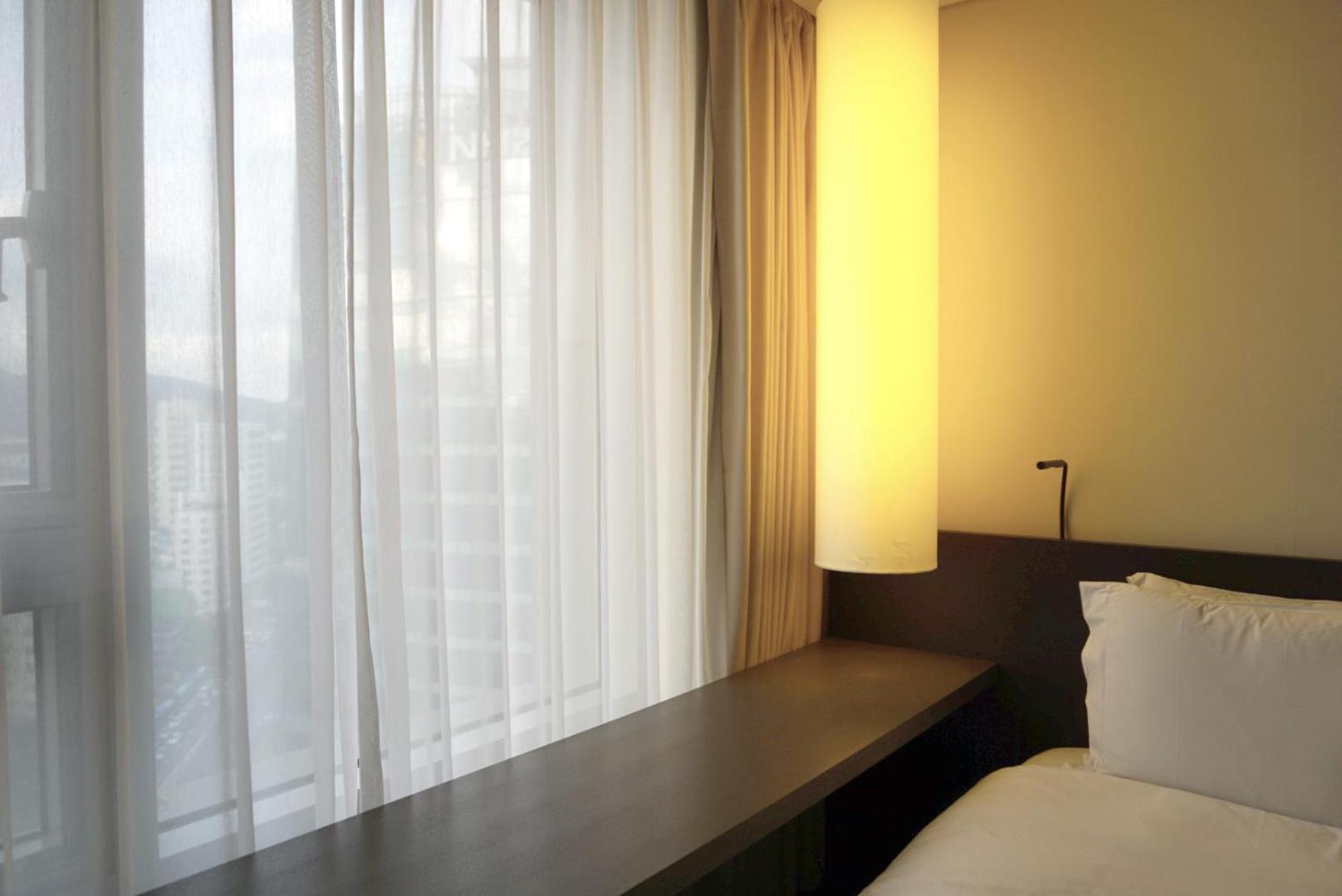 Shilla Seodaemun Station 4*