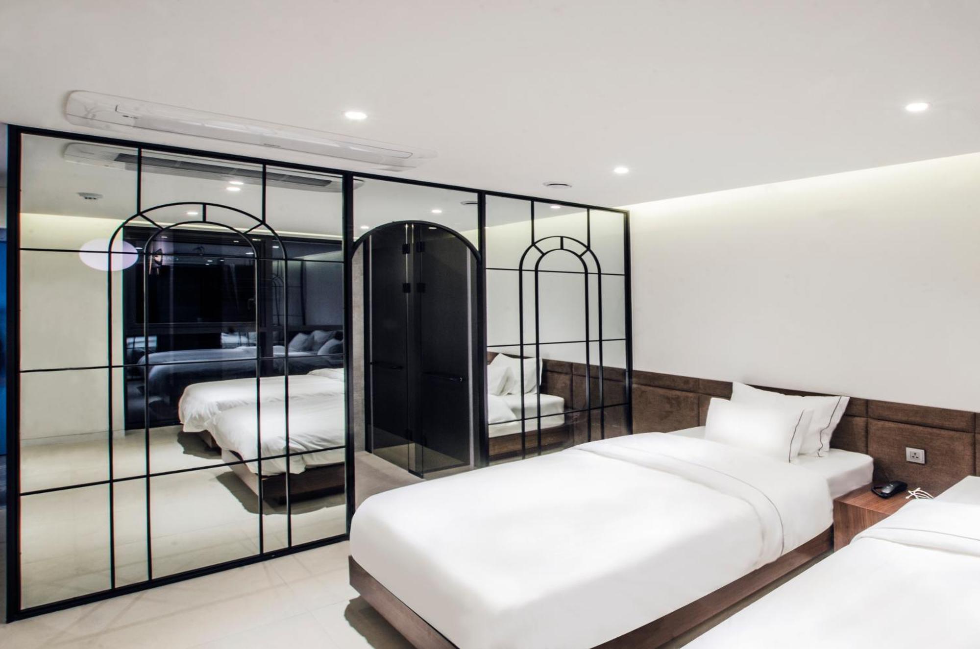 Hotel The Castle Jamsil#1 2*