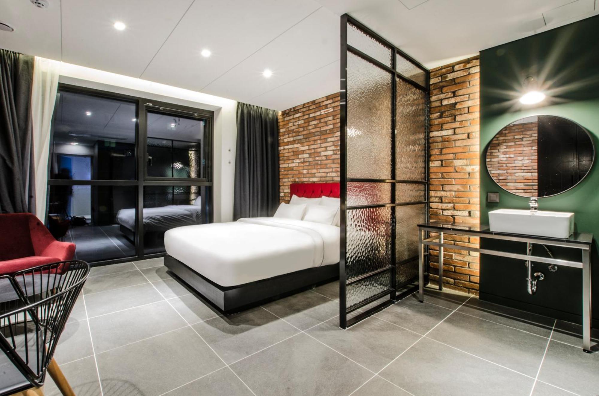 The Castle Jamsil#1 Hotel Seoul