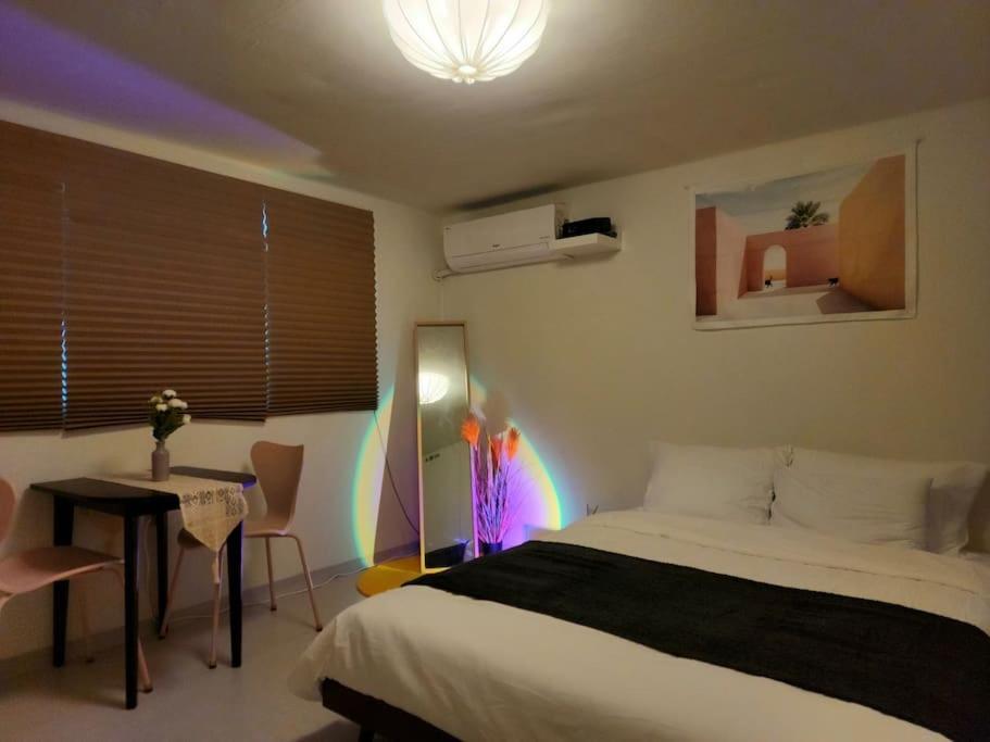 J House 2room 2bed Konkuk Univ Station 3min * Seoul