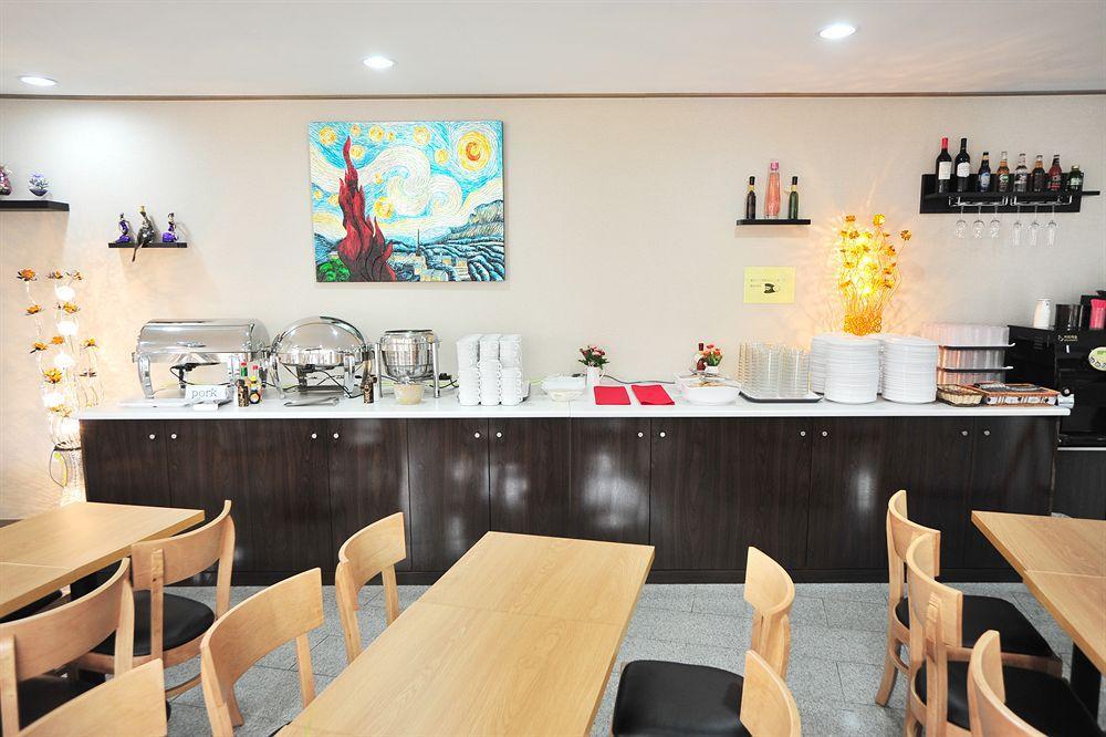 Apartment Golden Forest River *
