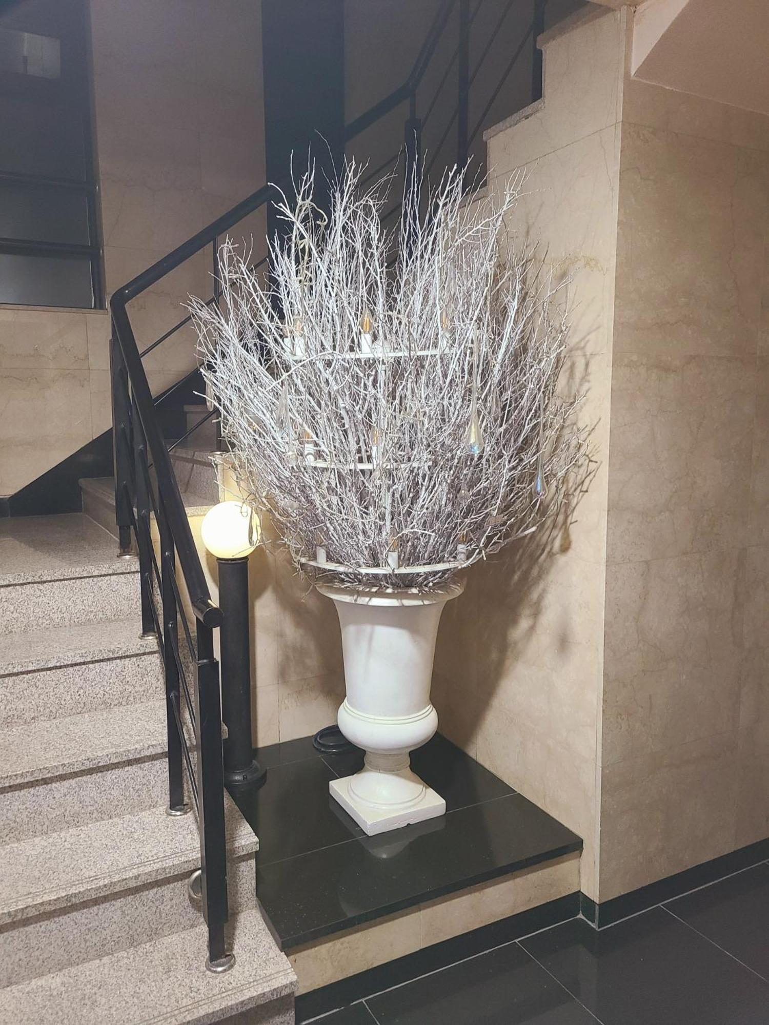 Apartment Amy #gangnam #coex #seolleung Station 6min By Walk #free Washer, Dryer #elevator #large Balcony #two Bedroom *
