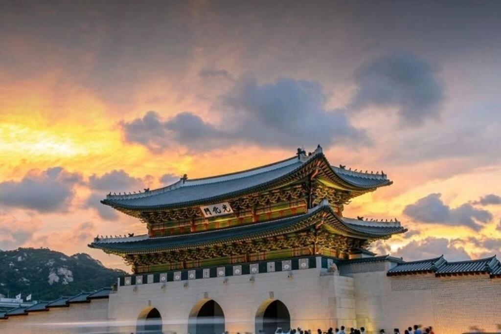 3 L 3 Beds L Mrt 8 Min L Gwanghwamun Seoul