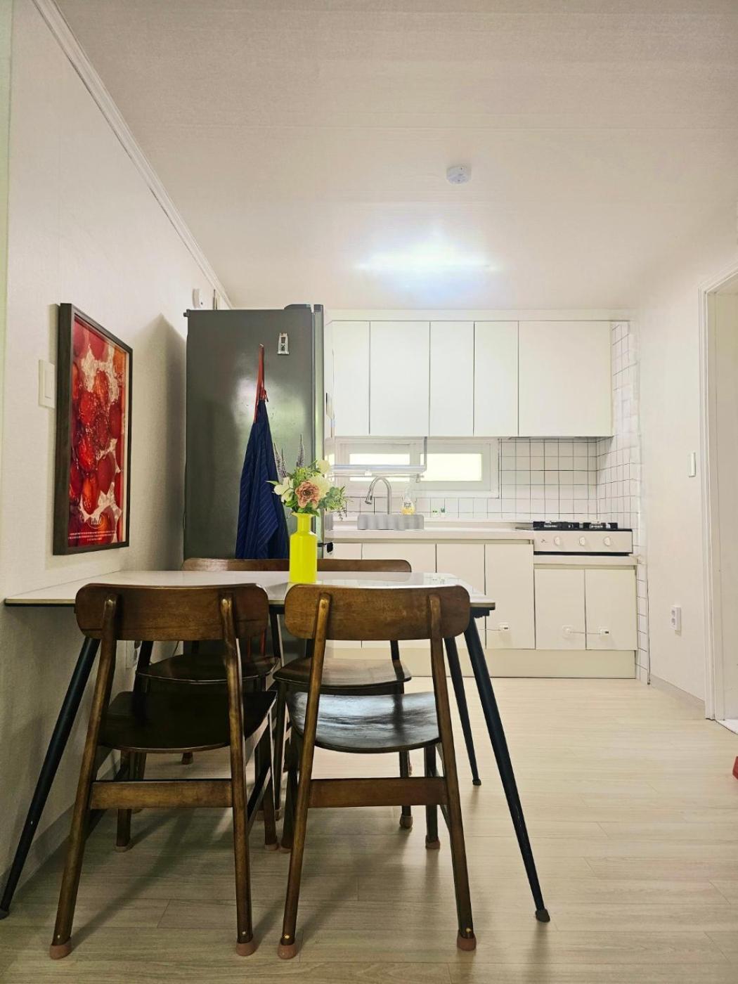 Villa 3bedroom House 5min Walk From Gunja St *