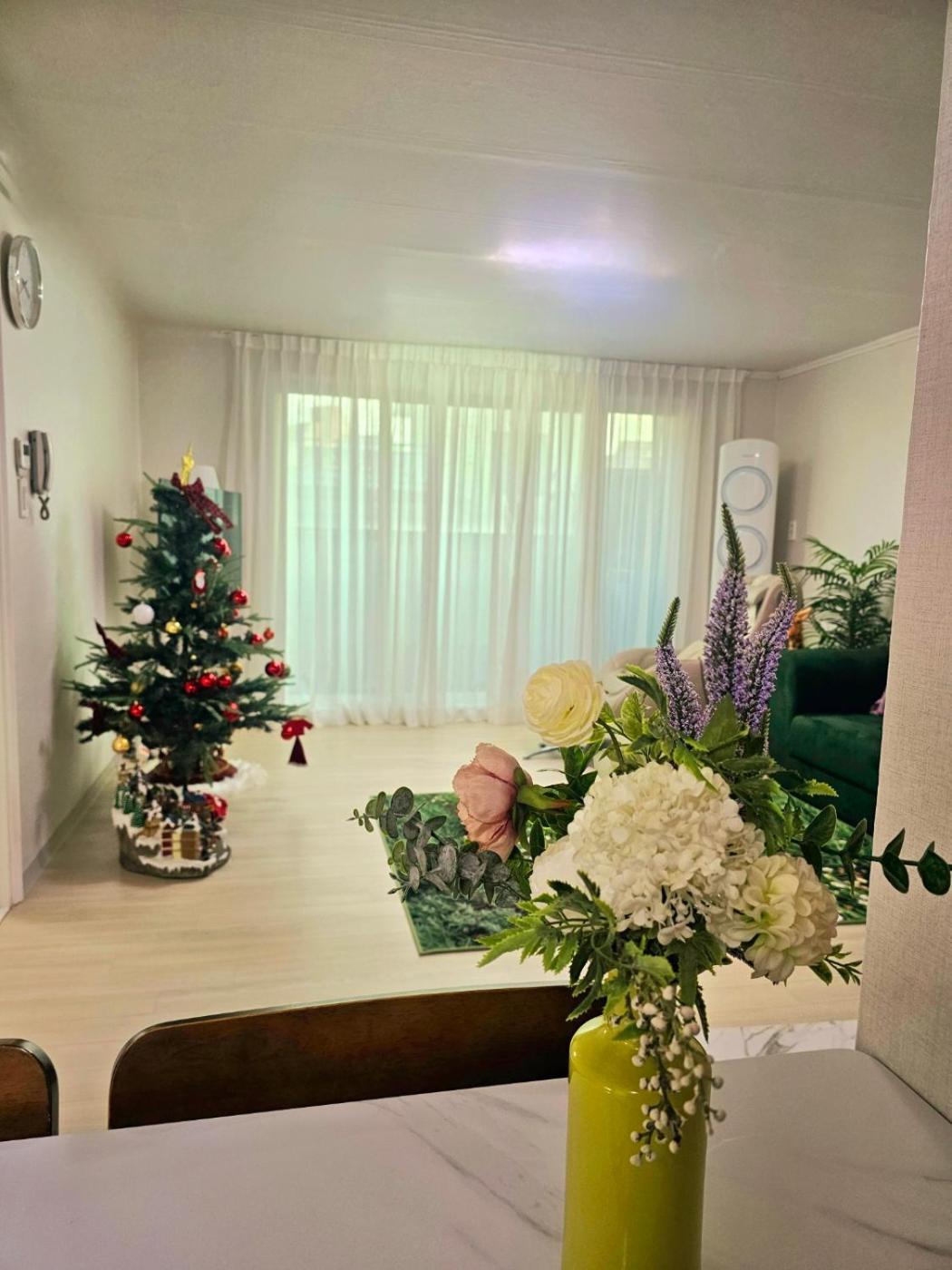 Villa 3bedroom House 5min Walk From Gunja St *