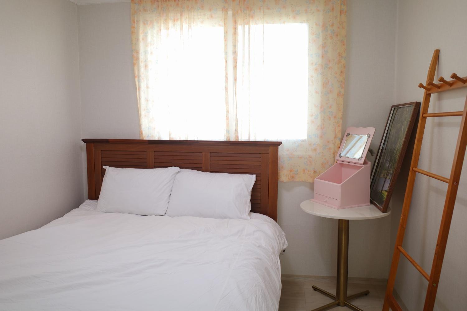 3bedroom House 5min Walk From Gunja St Villa *