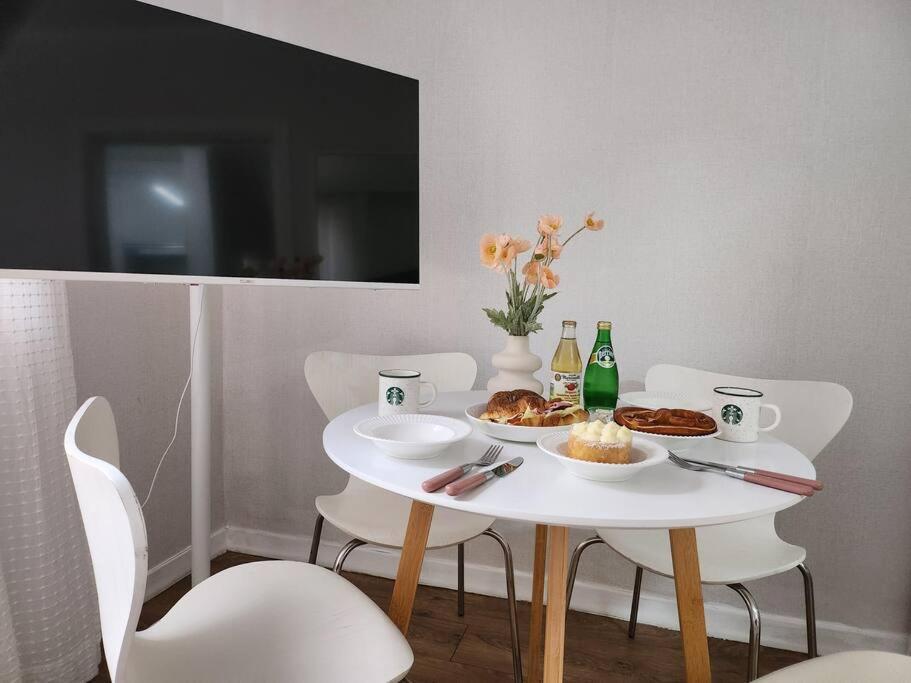 Yeouido Bamsan Villa *