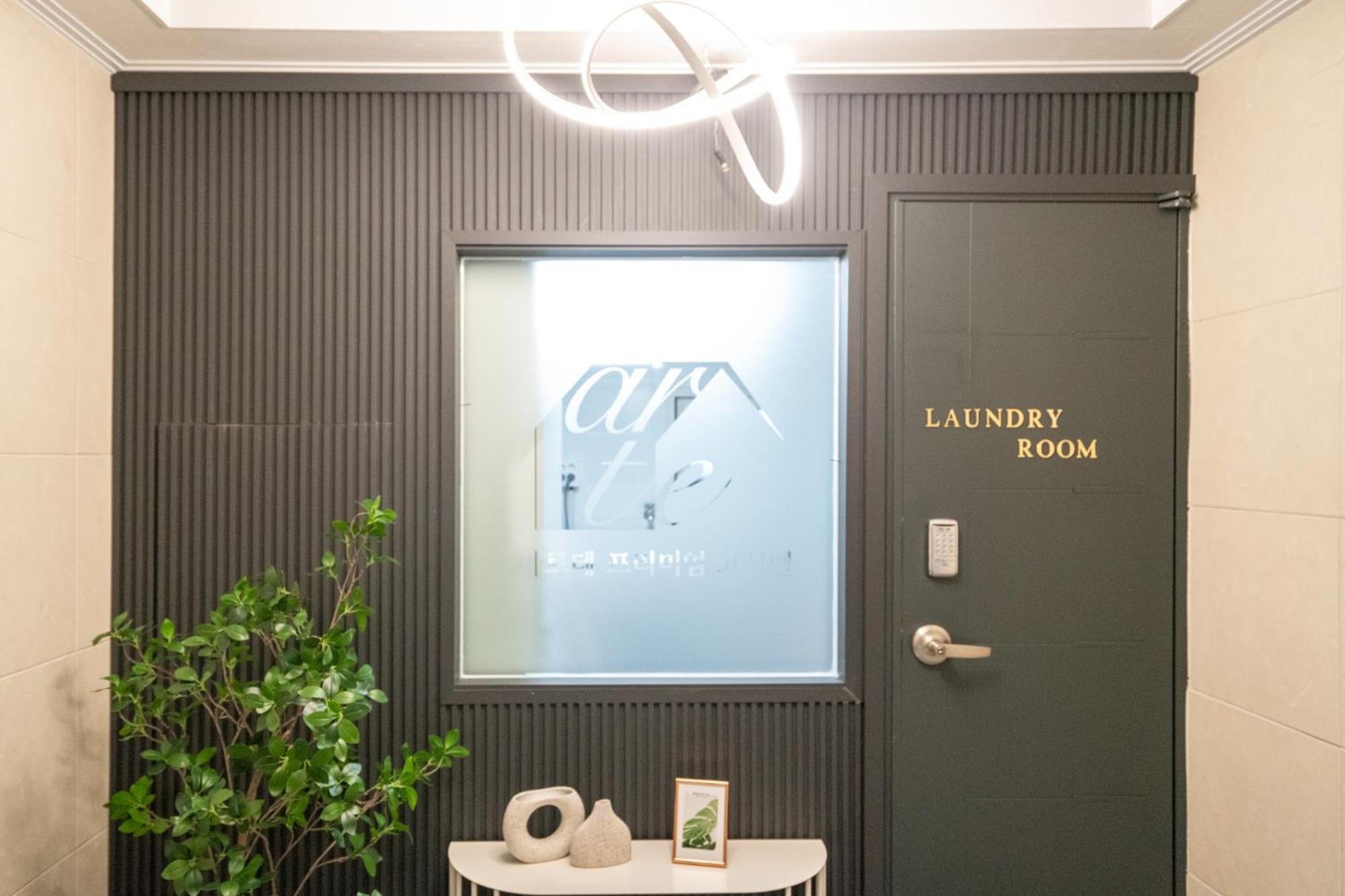 Arte Premium Oneroomtel Myeongdong Aparthotel Seoul