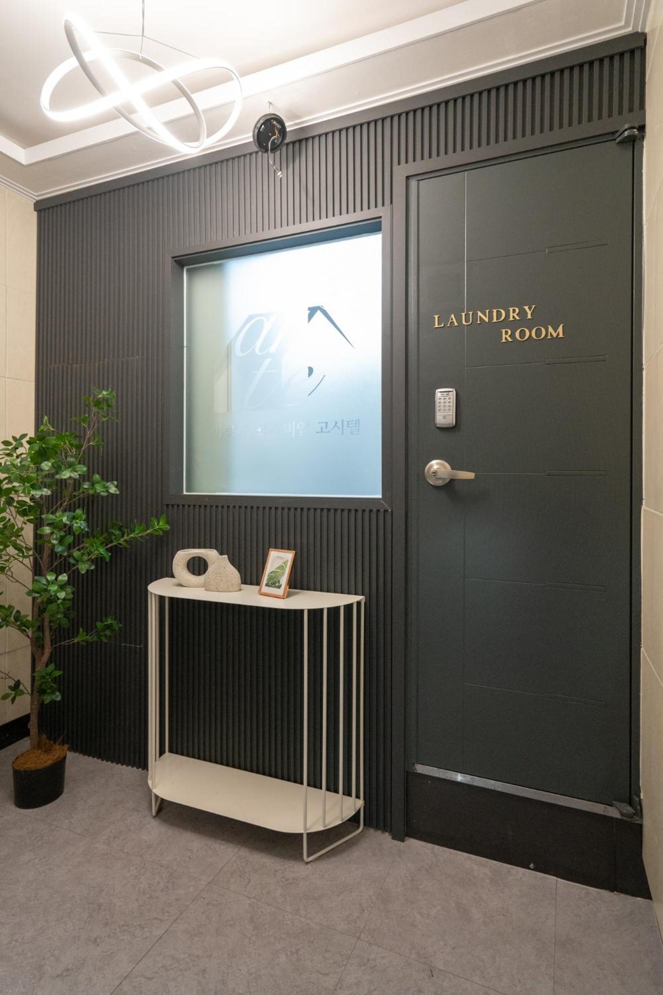 Arte Premium Oneroomtel Myeongdong * Seoul