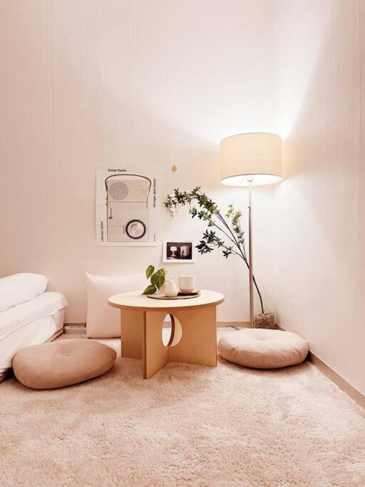 Swoonstay Netflix Free Coffee Apartment *