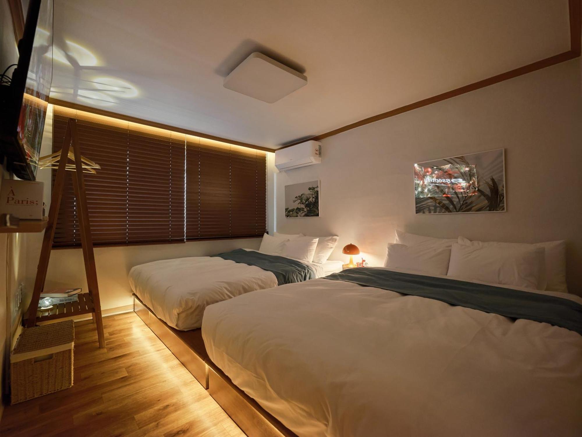 Riverest Hongdae * Seoul