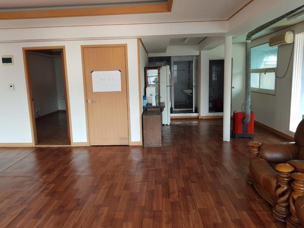Wolbyeok Town Guest house