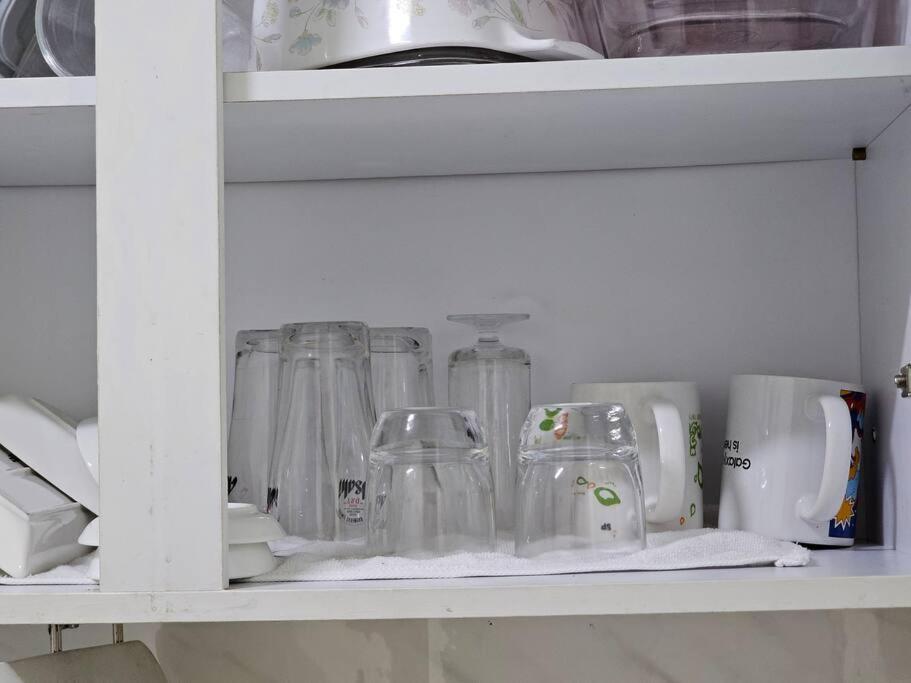 Villa Hongdae, 10mins To Hapjeong Station, Mangwon Station, 2 3 Beds, Max 5pax Seoul