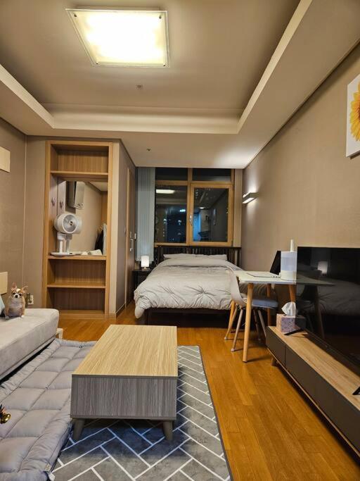 Kuma House 1 *