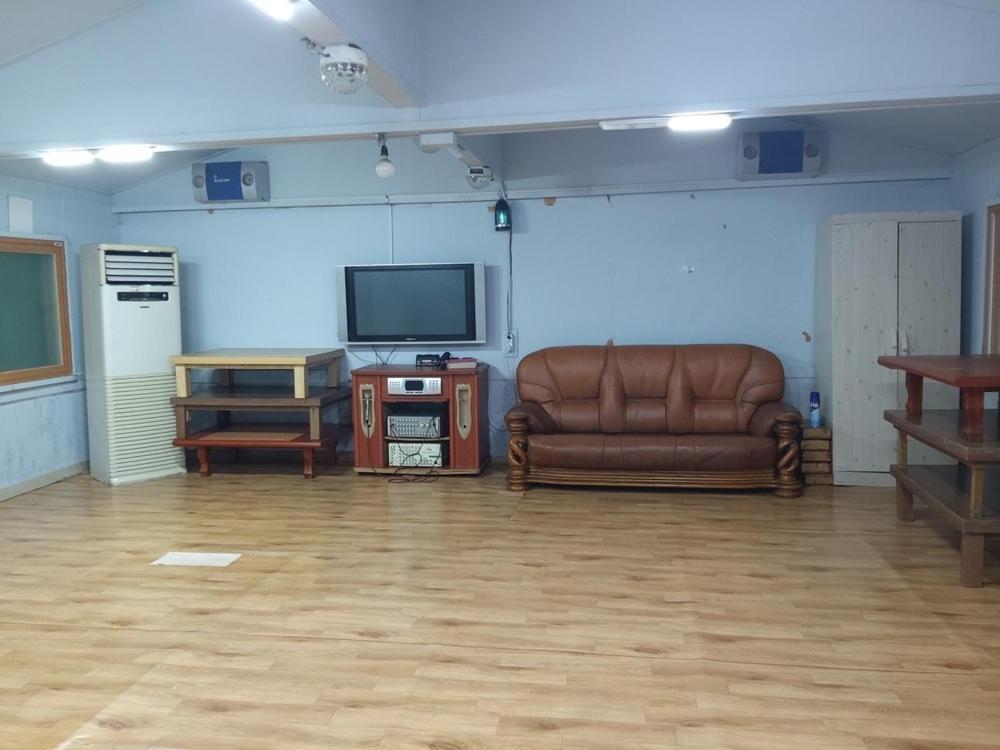 Wolbyeok Town Guest house