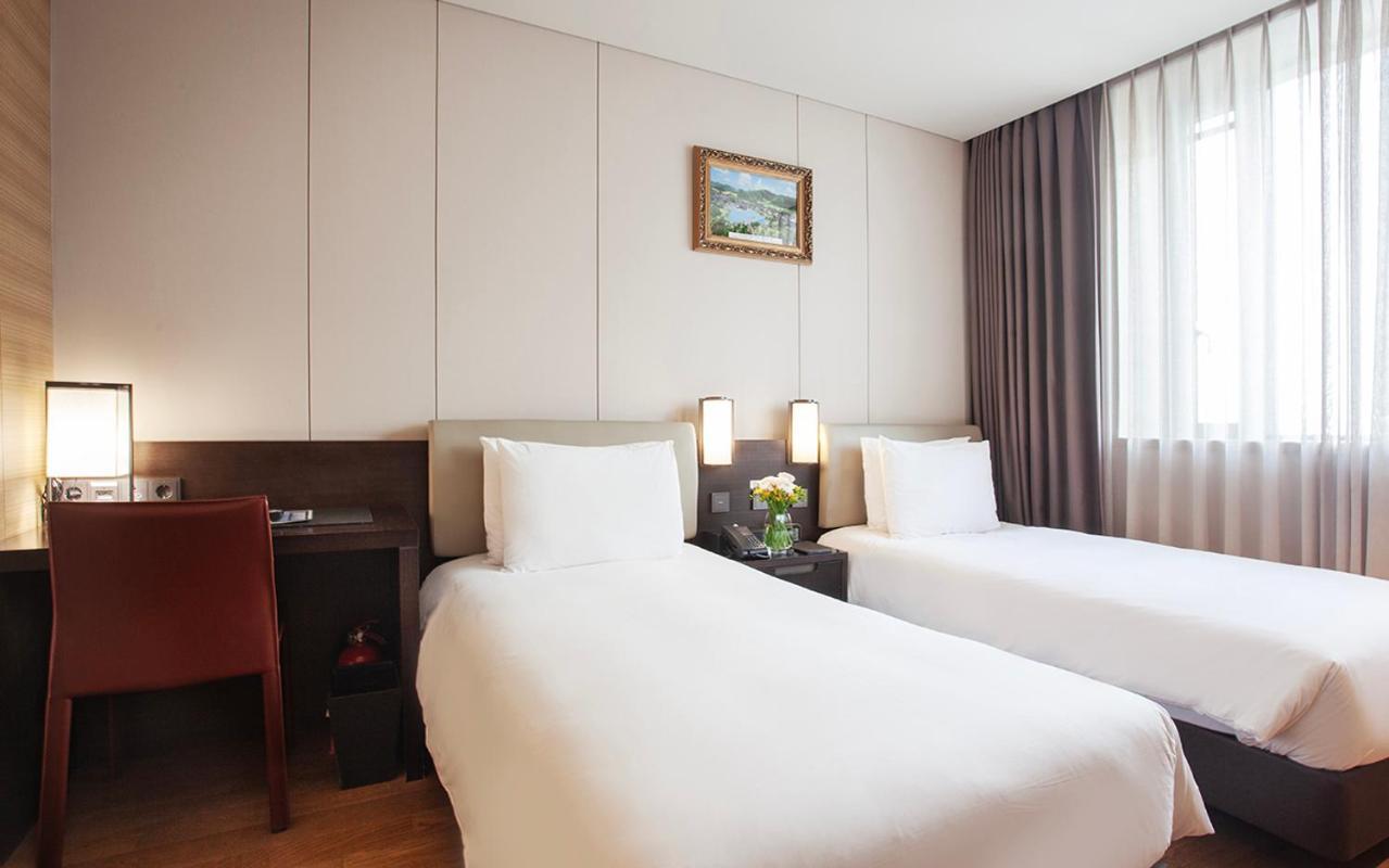Crown Park Myeongdong 3*