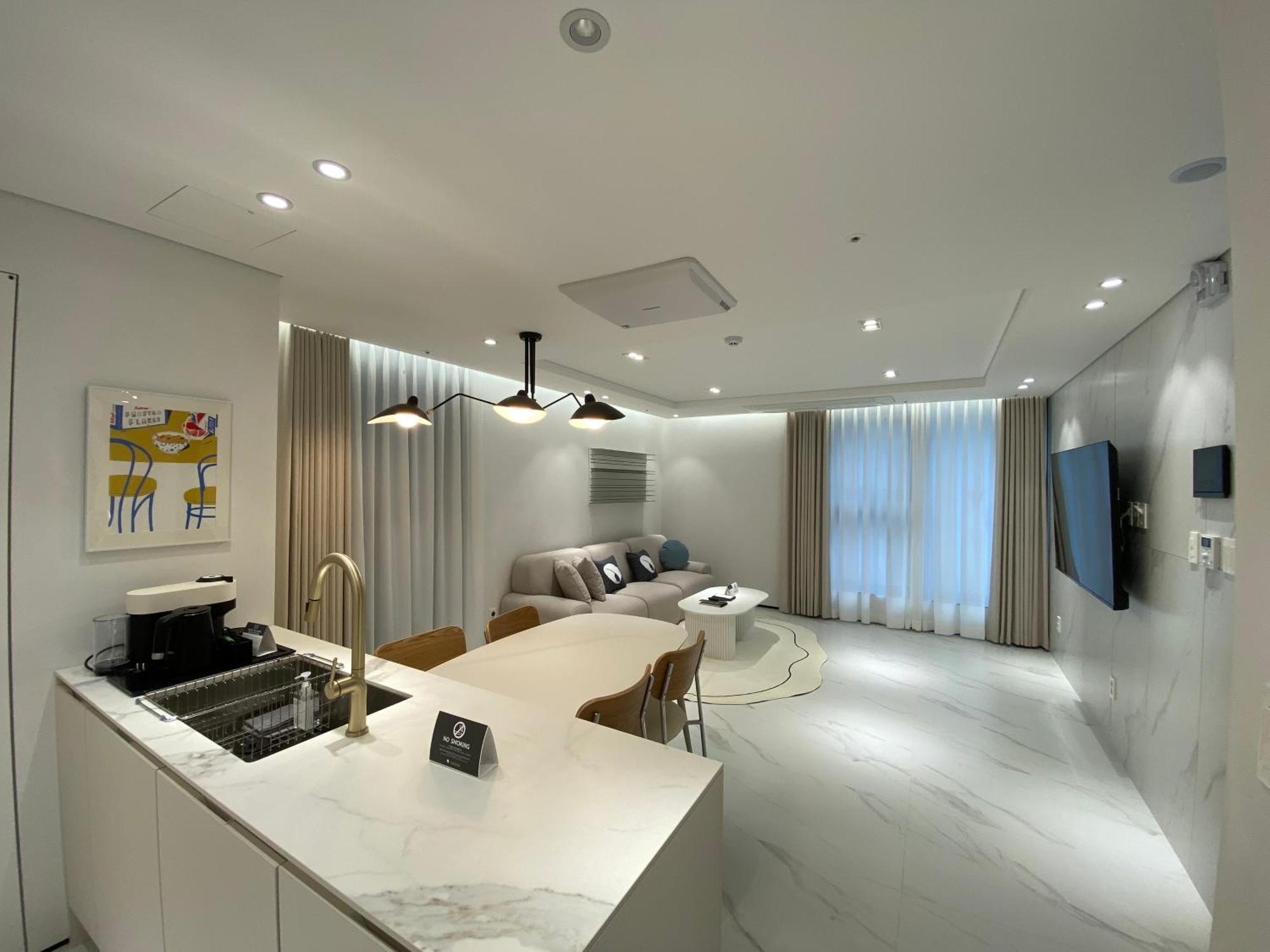 Hotel The Designers Lyj Yeoksam Seoul