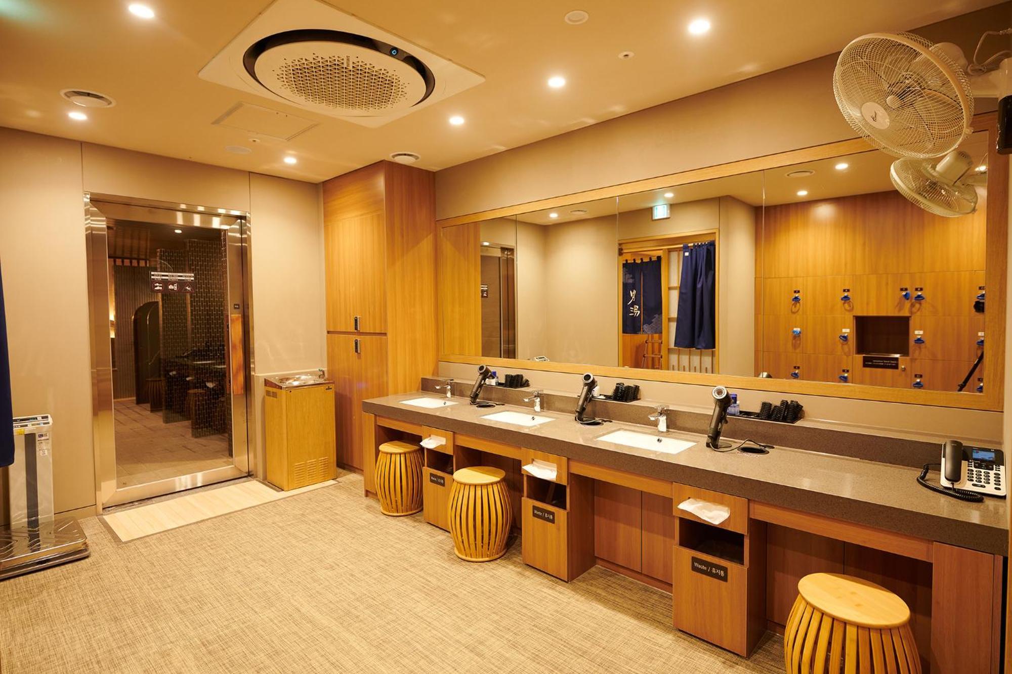 Dormy Express Insadong 3*