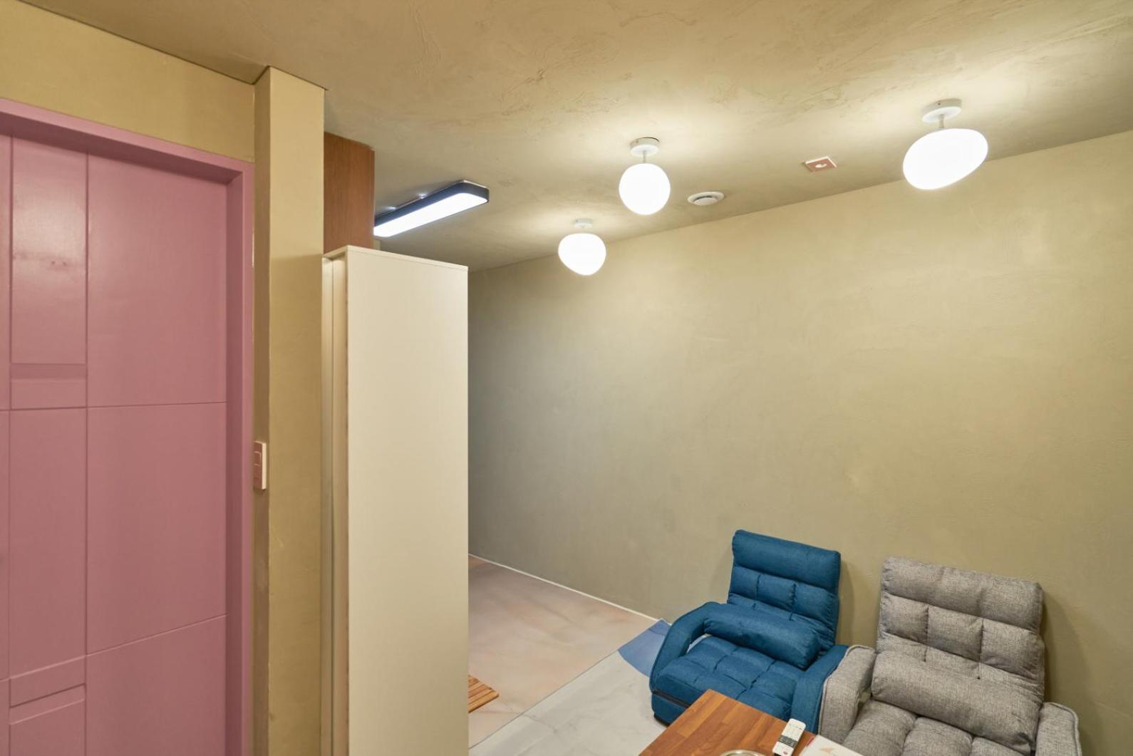 150m From Myeongdong Station, Private Use, Style Interior, Free Korean Ramen