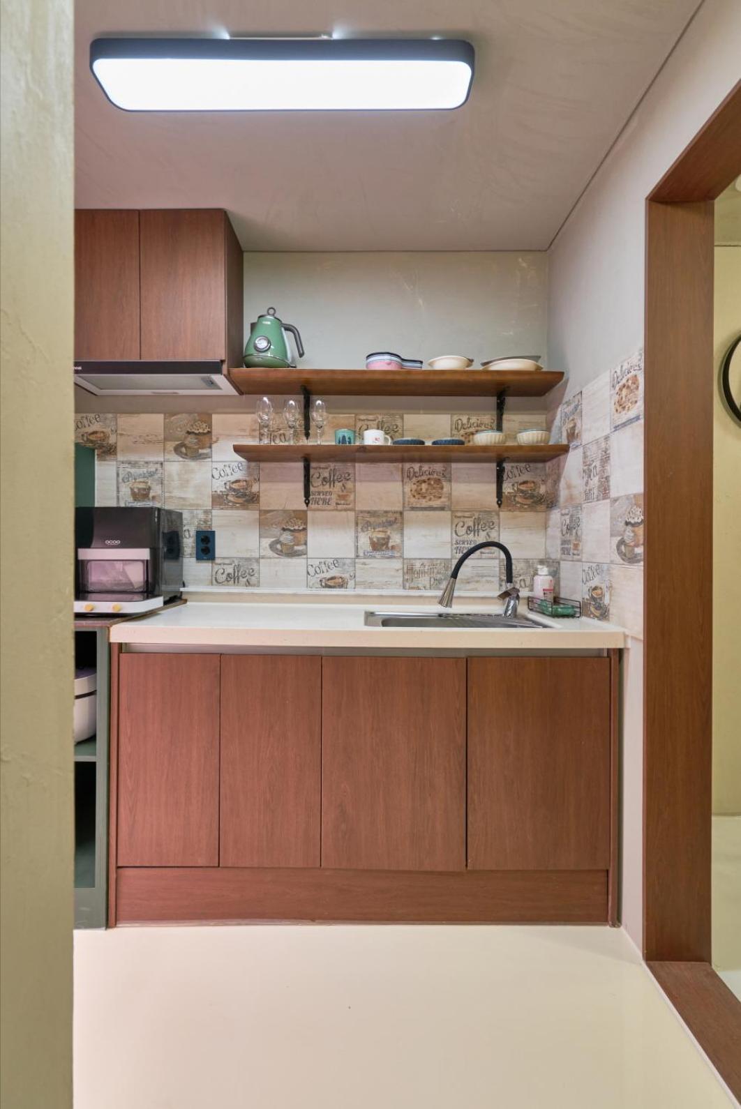 150m From Myeongdong Station, Private Use, Style Interior, Free Korean Ramen * Seoul
