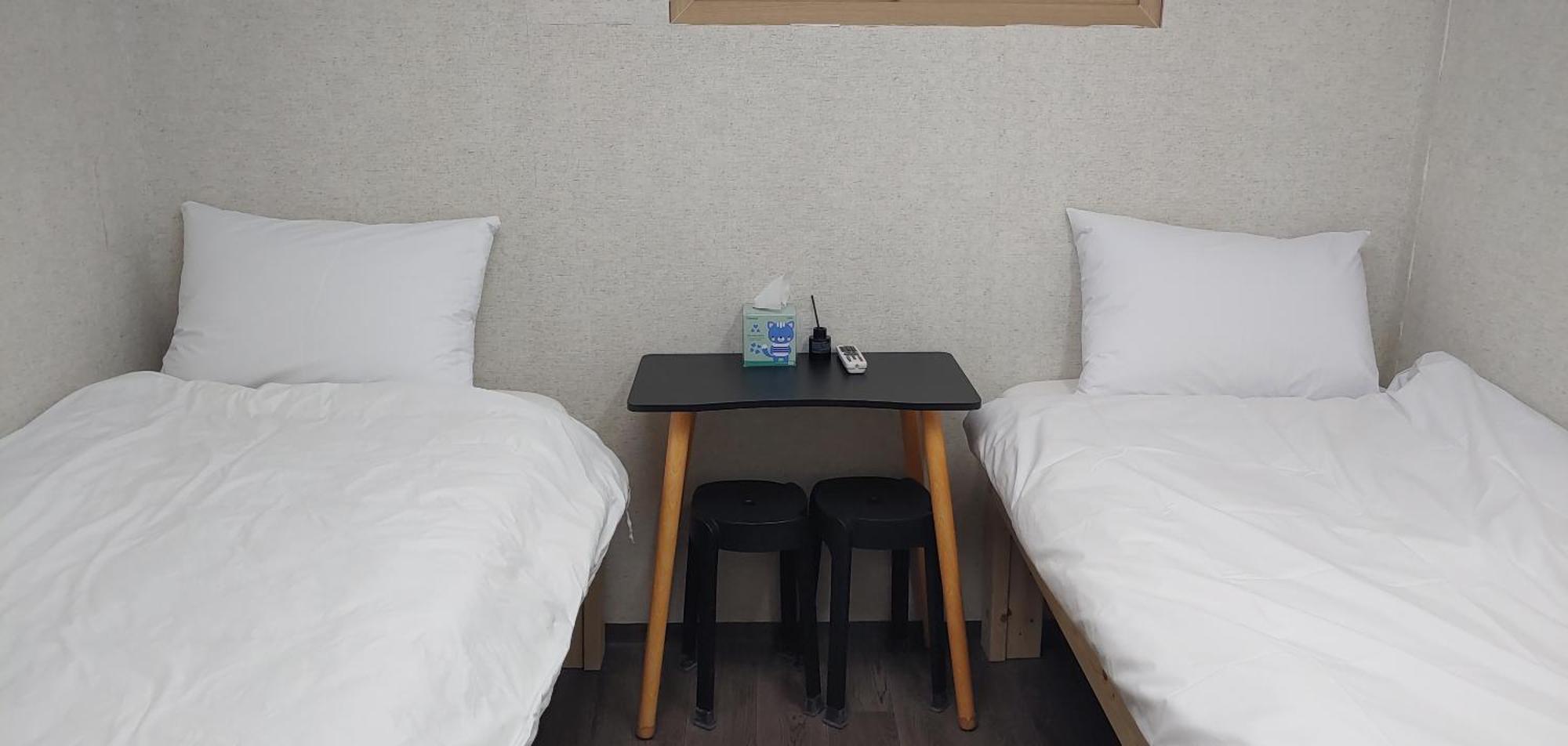 Stayin Myeongdong - Foreigners Only Guest house *