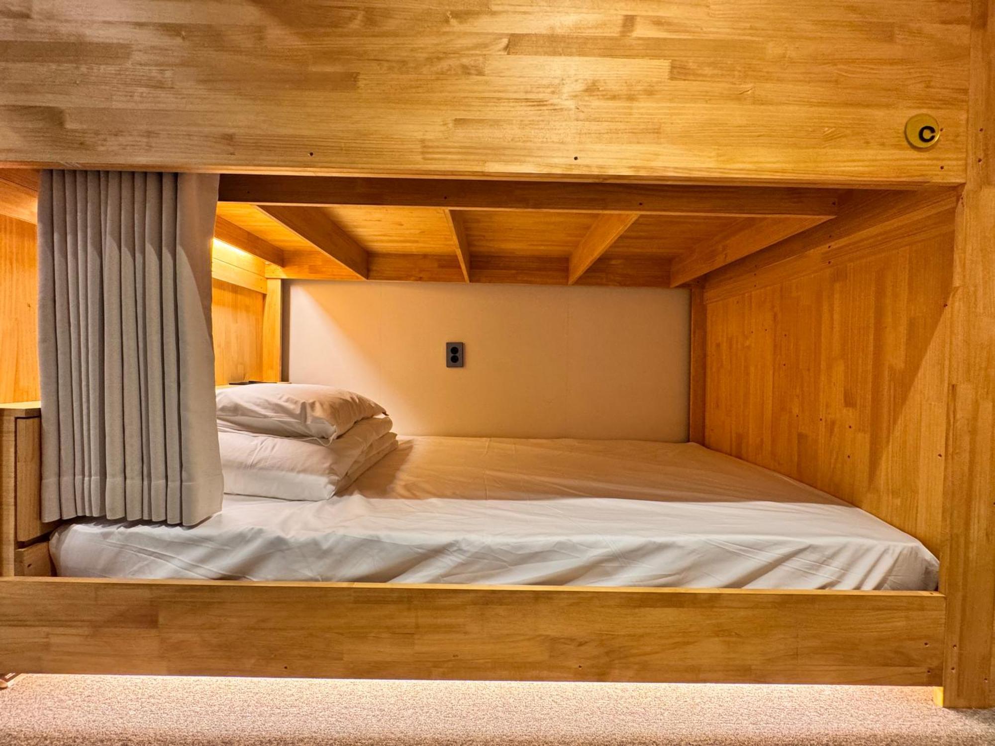 Bluedot Poshtel