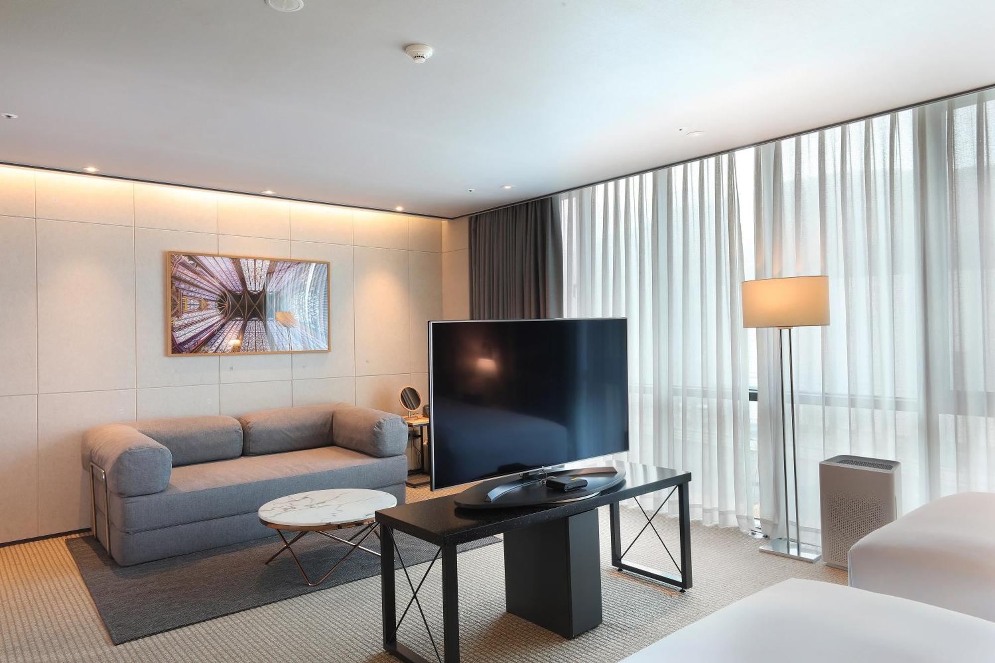 Orakai Cheonggyesan Hotel, Bw Premier Collection 4*