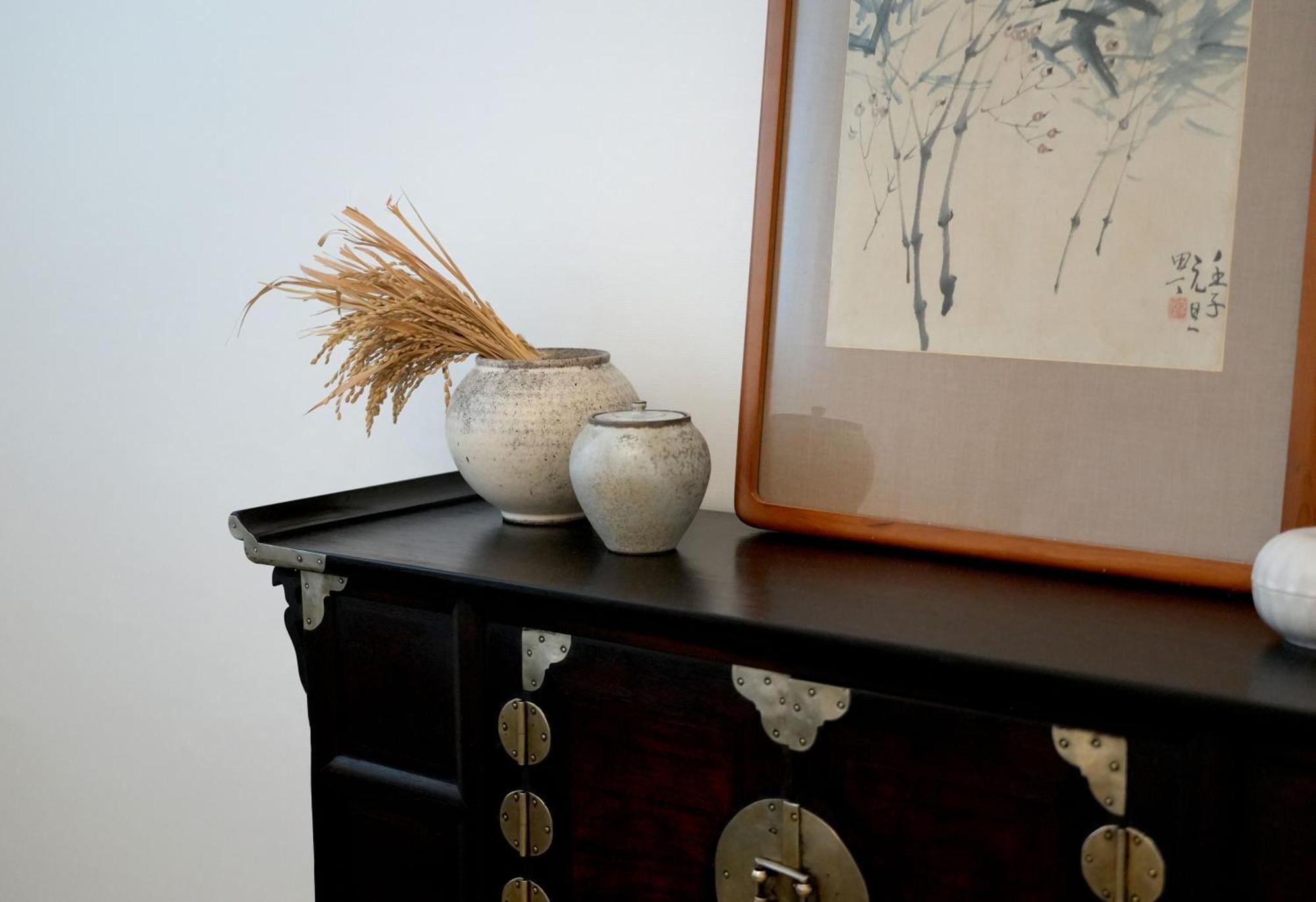 Modern Hanok 6 Minutes Hongik Station 3br 1bt Seoul