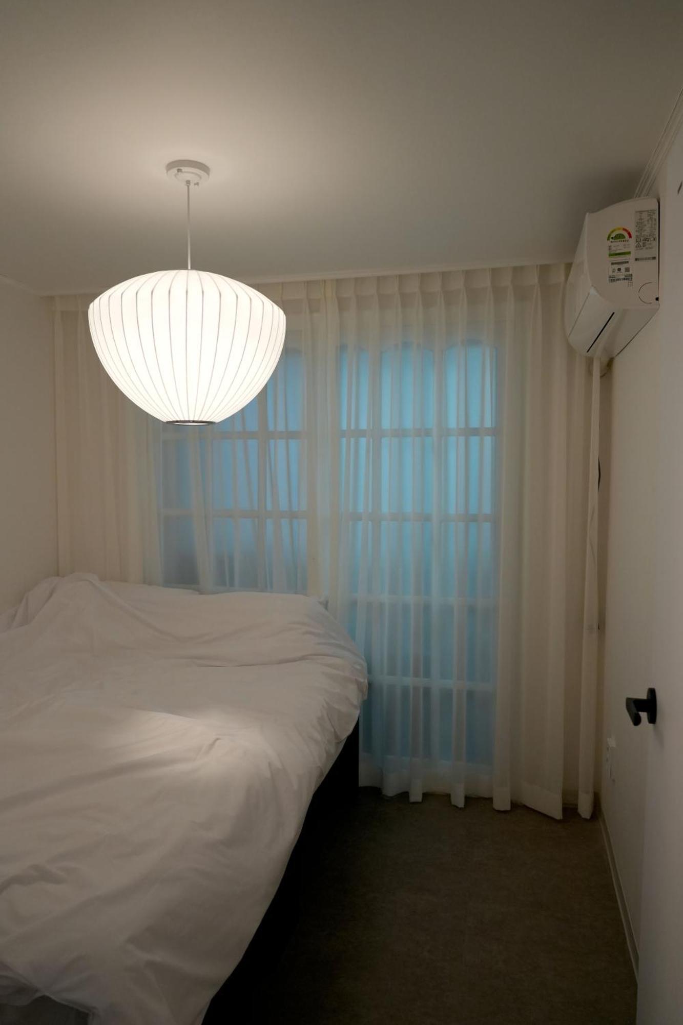 Villa Modern Hanok 6 Minutes Hongik Station 3br 1bt *