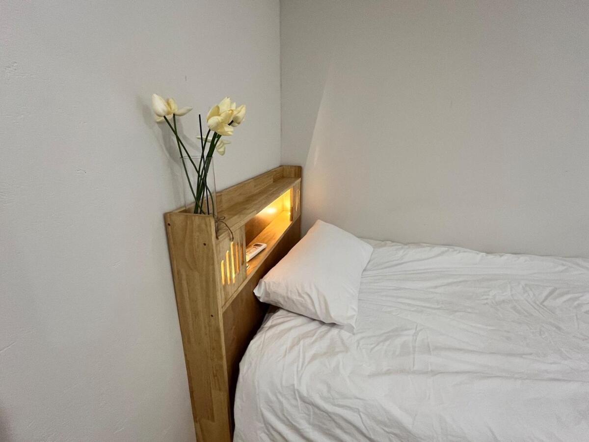 Korean Style 5ppl Private Building House Apartment