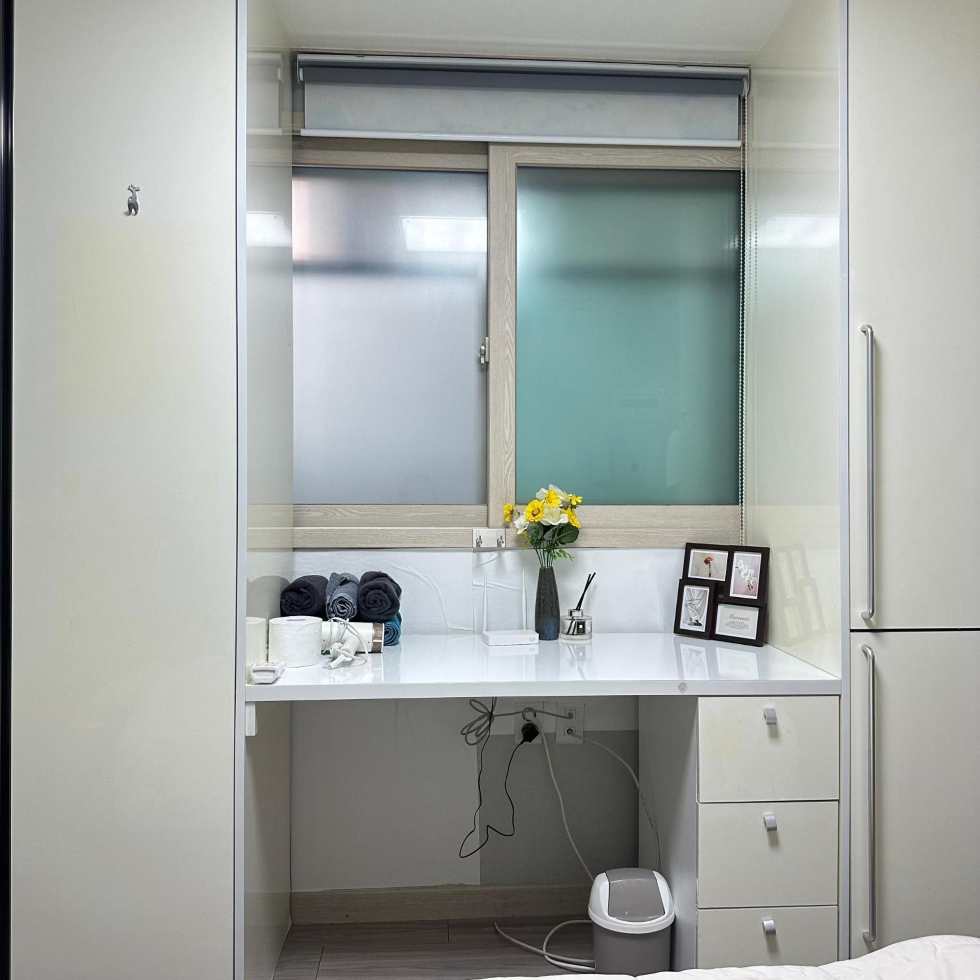 Near Nakseongdae Station Apartment Seoul