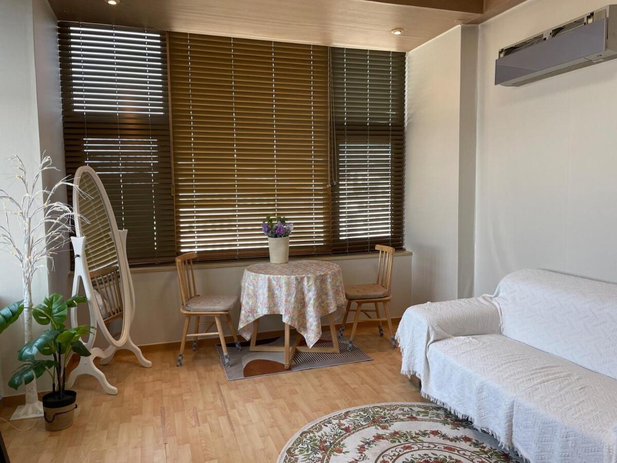 Apartment Sangsu Station 2min *