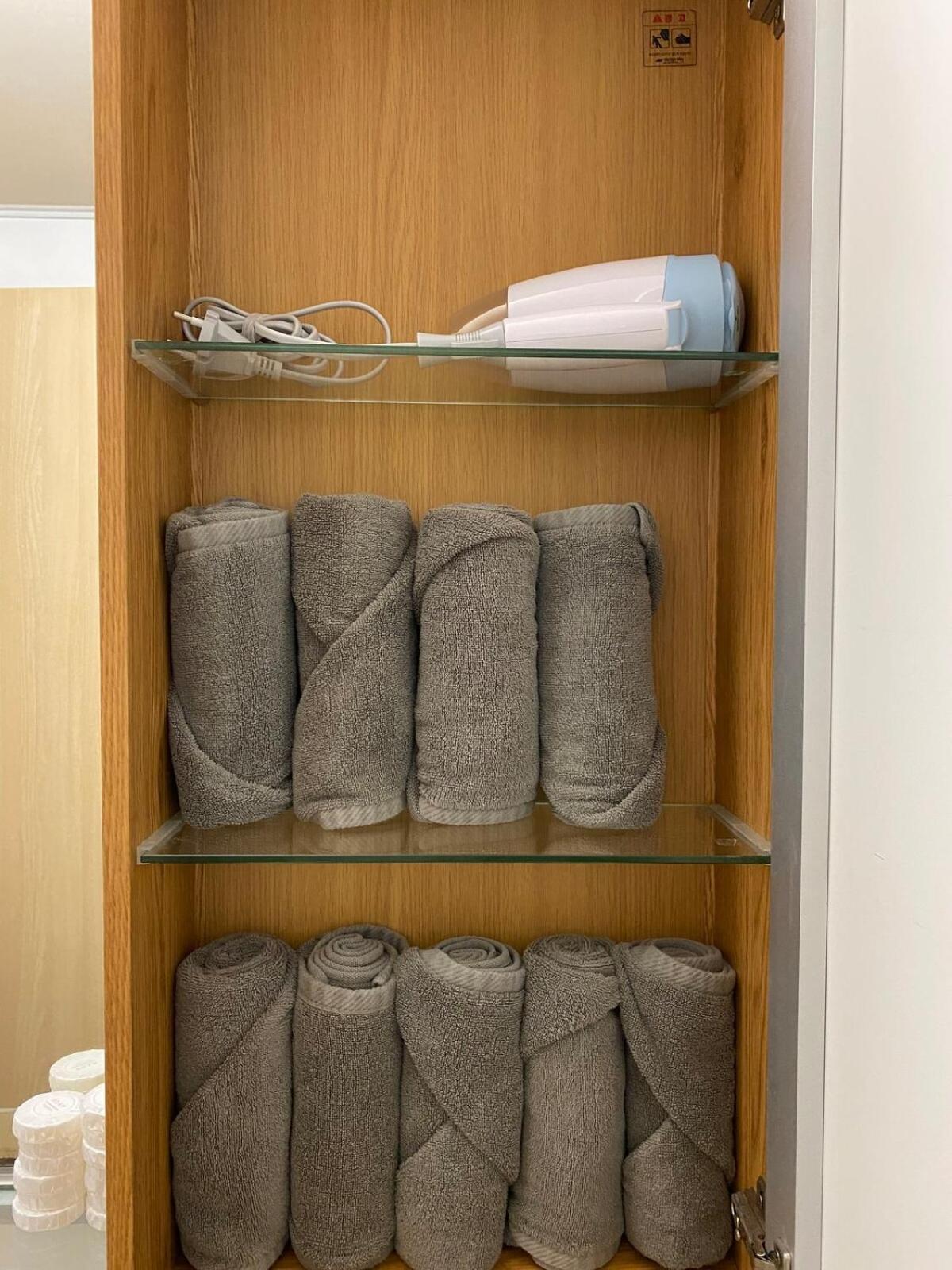 Apartment Gangnam Stn 1min #clean Cozy #business Trip #plastic Surgery #easy Access To Transportation *