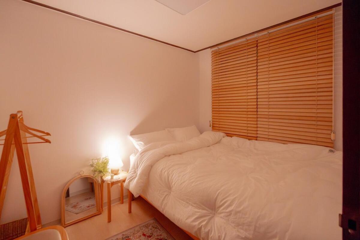 Apartment Seokchon Family House