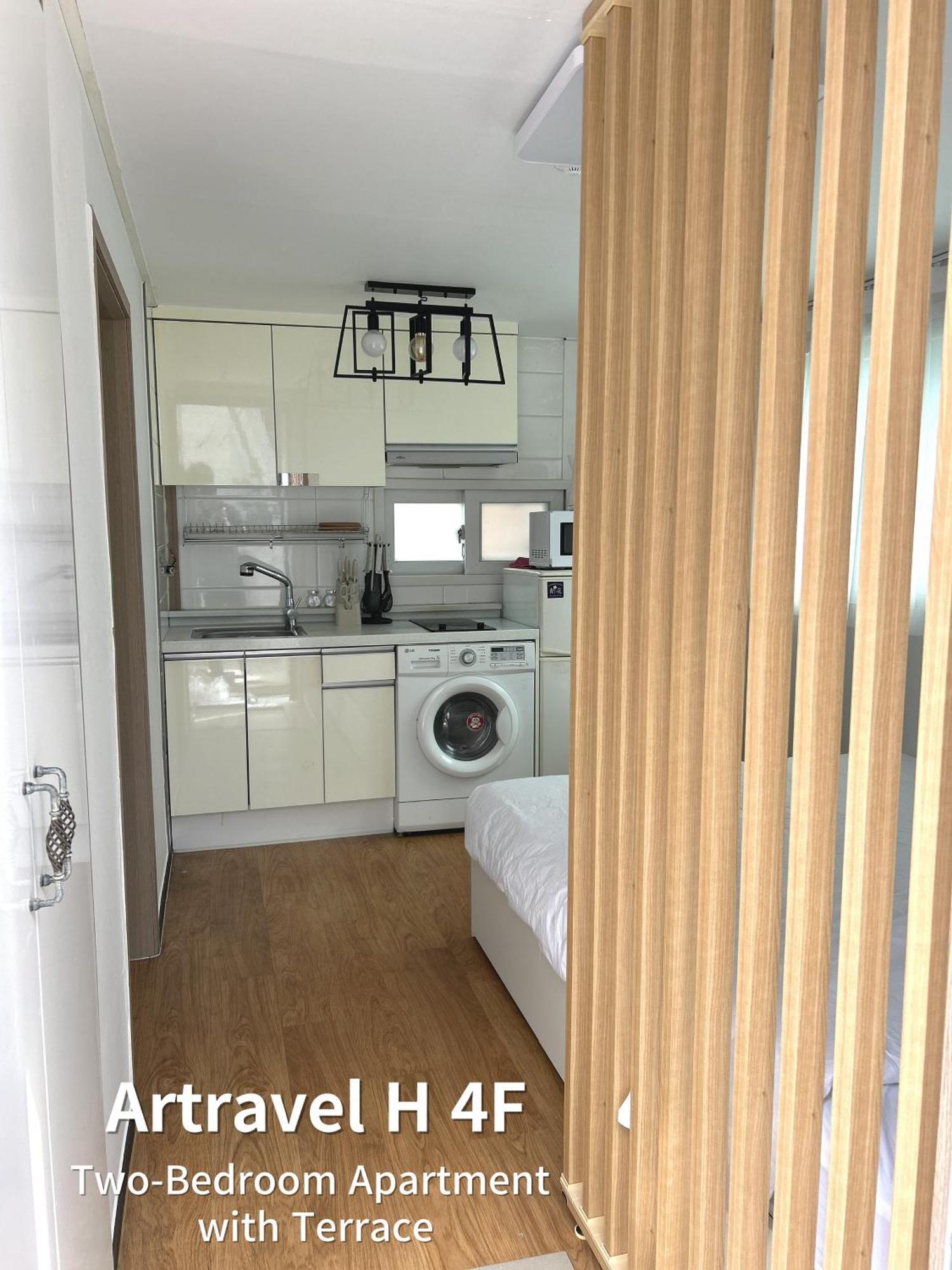 Apartment Artravel Hongdae Seoul