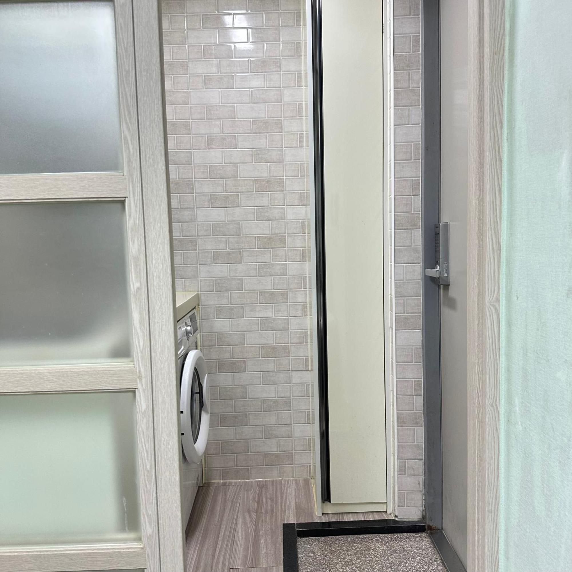 Apartment Near Nakseongdae Station *
