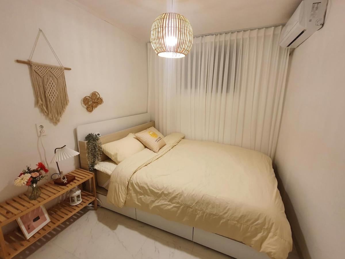 Seoyuni 6 People 7 Minutes From Hyehwa Station Gwanghwamun Hanok Village 5 Minutes By Airport Bus