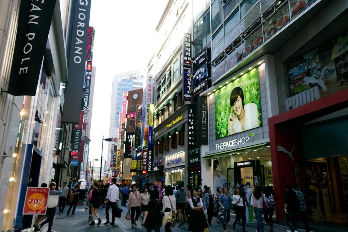 Seoyuni 6 People 7 Minutes From Hyehwa Station Gwanghwamun Hanok Village 5 Minutes By Airport Bus
