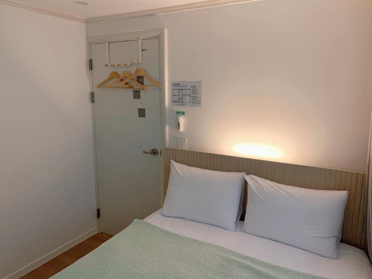 Yeonhui-dong Two-room Accommodation, Yeonhui-dong, Yeonnam-dong, Hongdae, Sinchon, Yonsei University, Severance Hospital, For Up To 3 People *