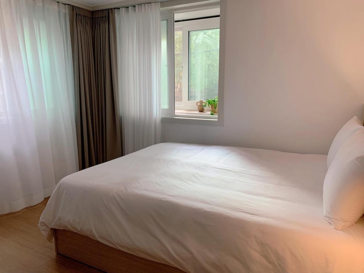 Yeonhui-dong Two-room Accommodation, Yeonhui-dong, Yeonnam-dong, Hongdae, Sinchon, Yonsei University, Severance Hospital, For Up To 3 People Apartment *