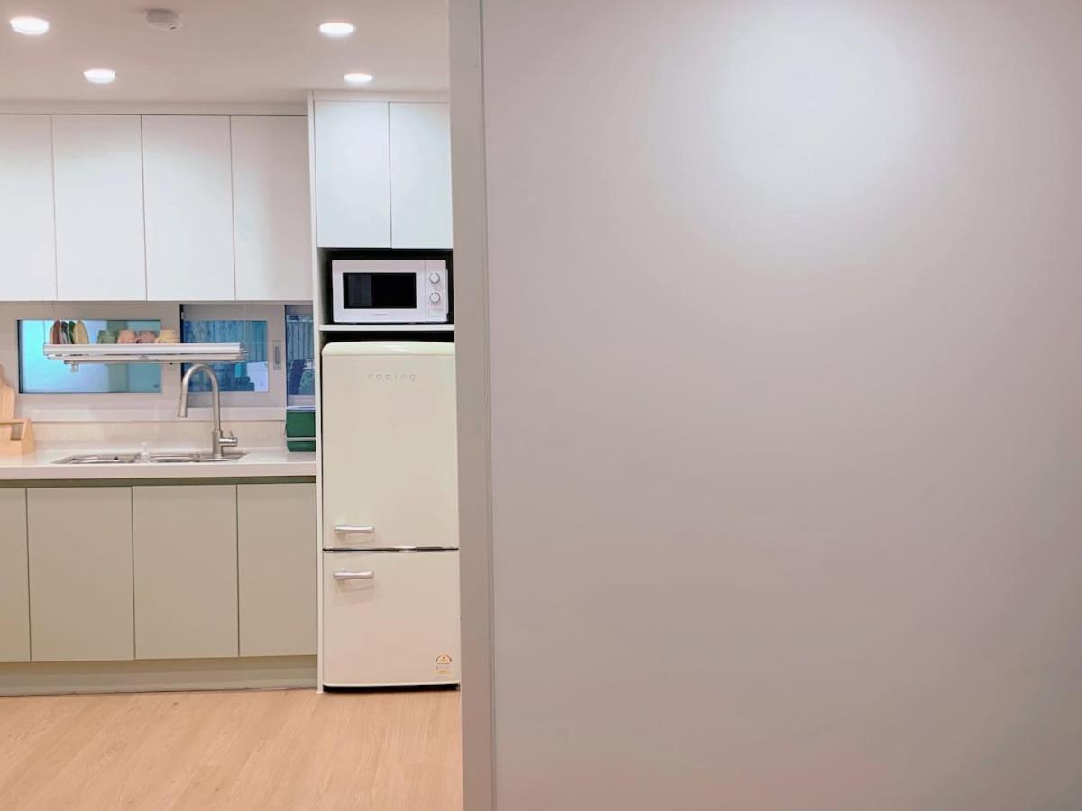 Yeonhui-dong Two-room Accommodation, Yeonhui-dong, Yeonnam-dong, Hongdae, Sinchon, Yonsei University, Severance Hospital, For Up To 3 People Apartment