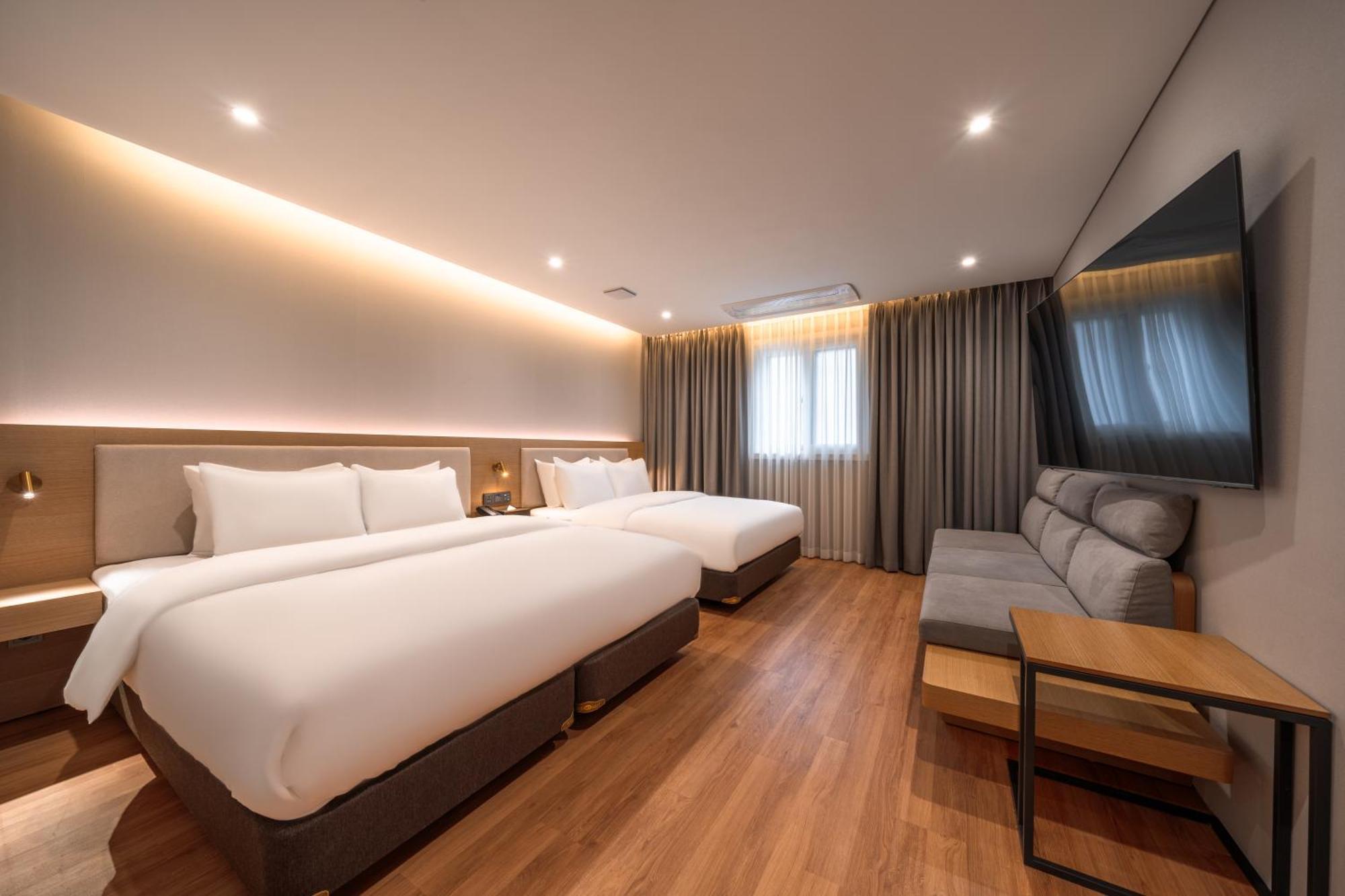 Comfort Yeouido Hotel