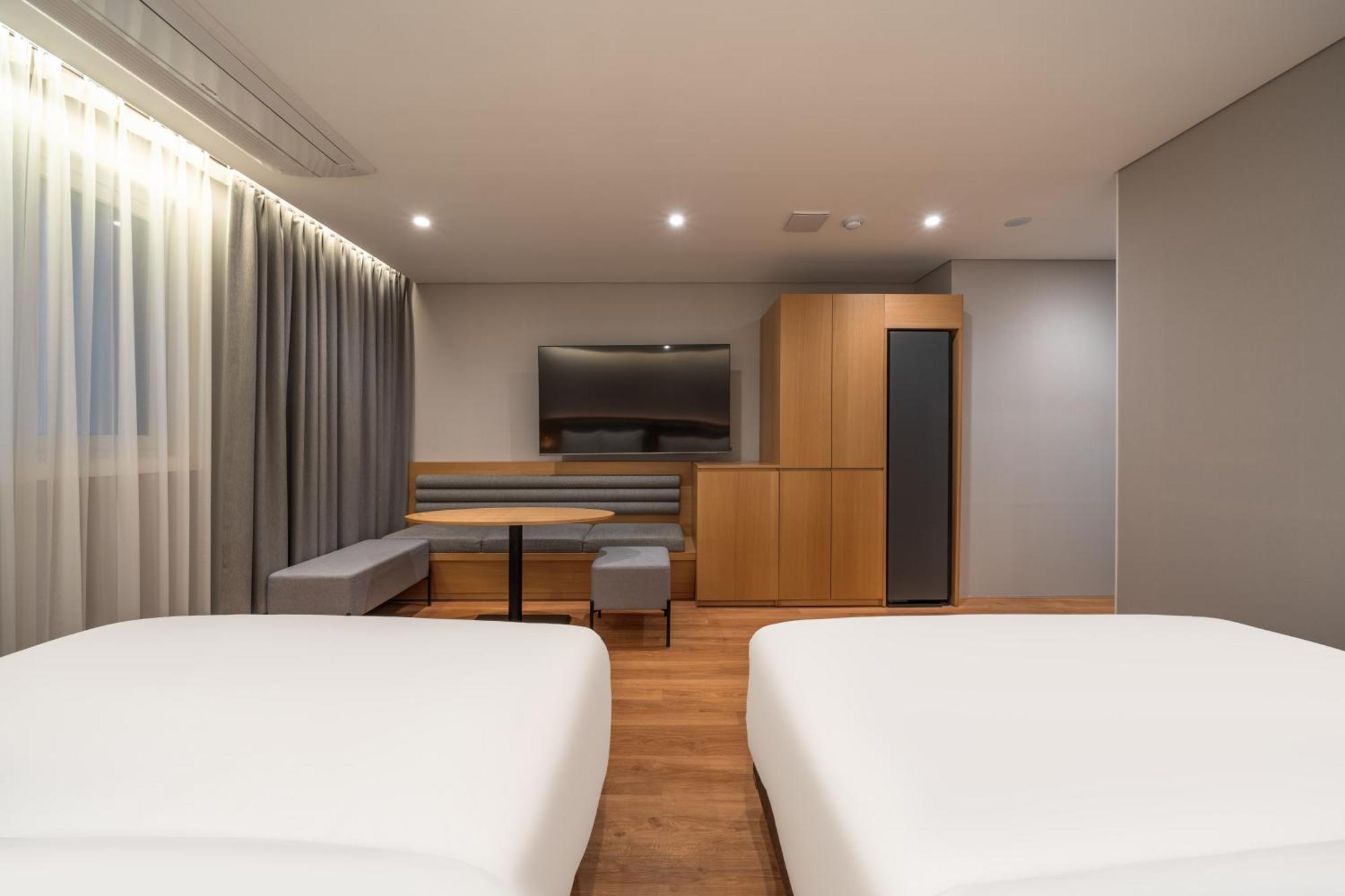 Hotel Comfort Yeouido