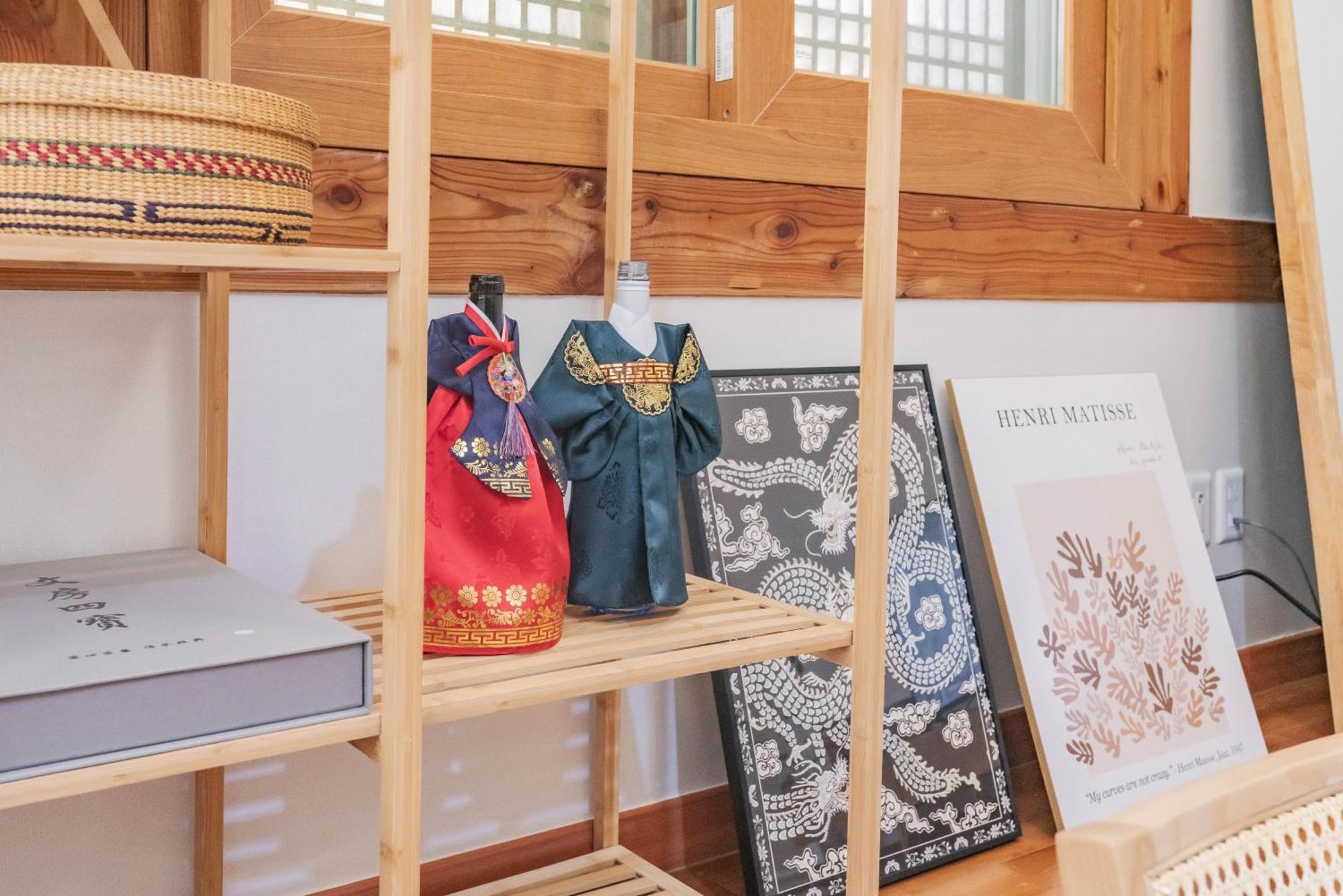 Traditional Family Hanok, Moonlight Fragrance Villa Seoul