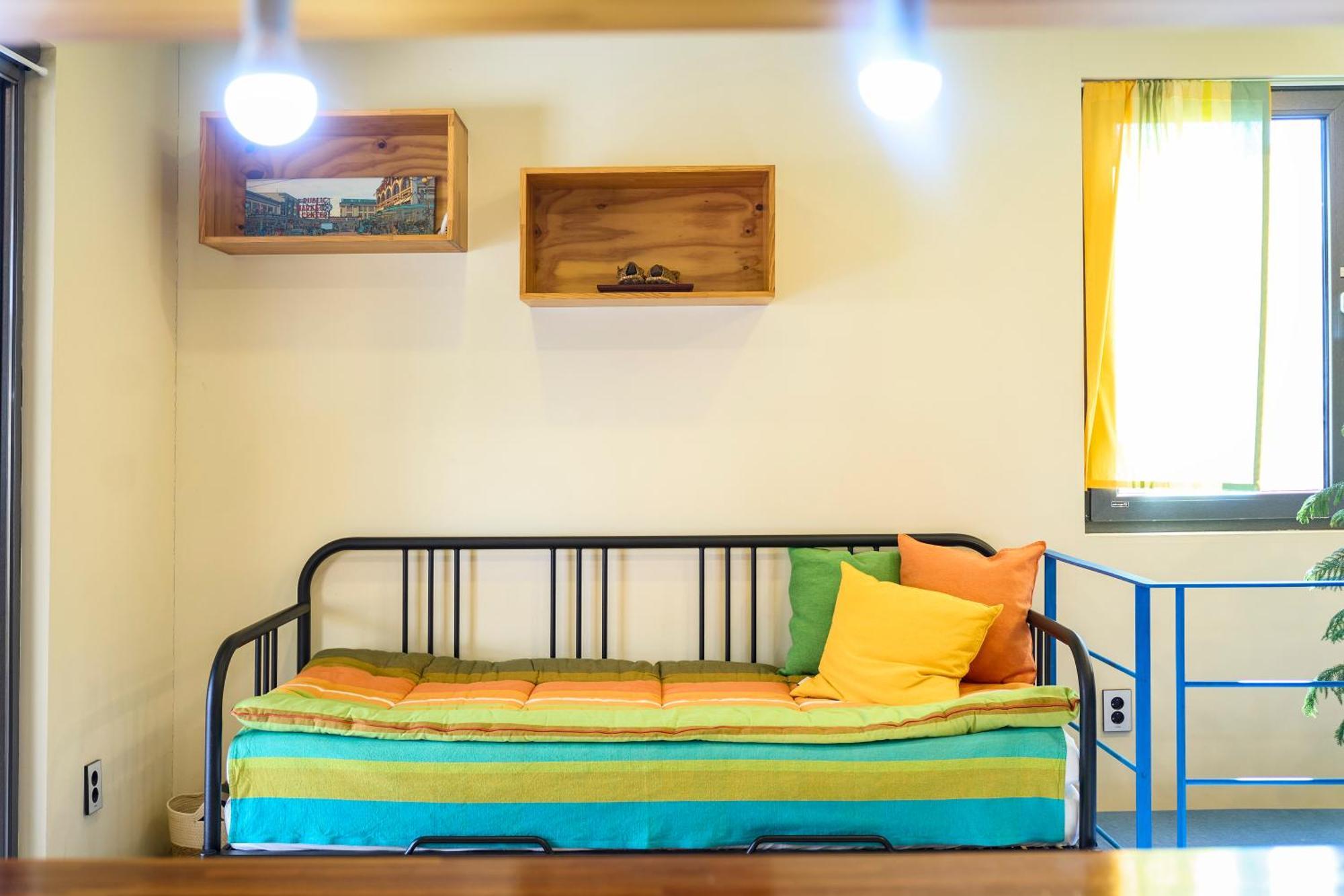 Hongdae, Private Flats *