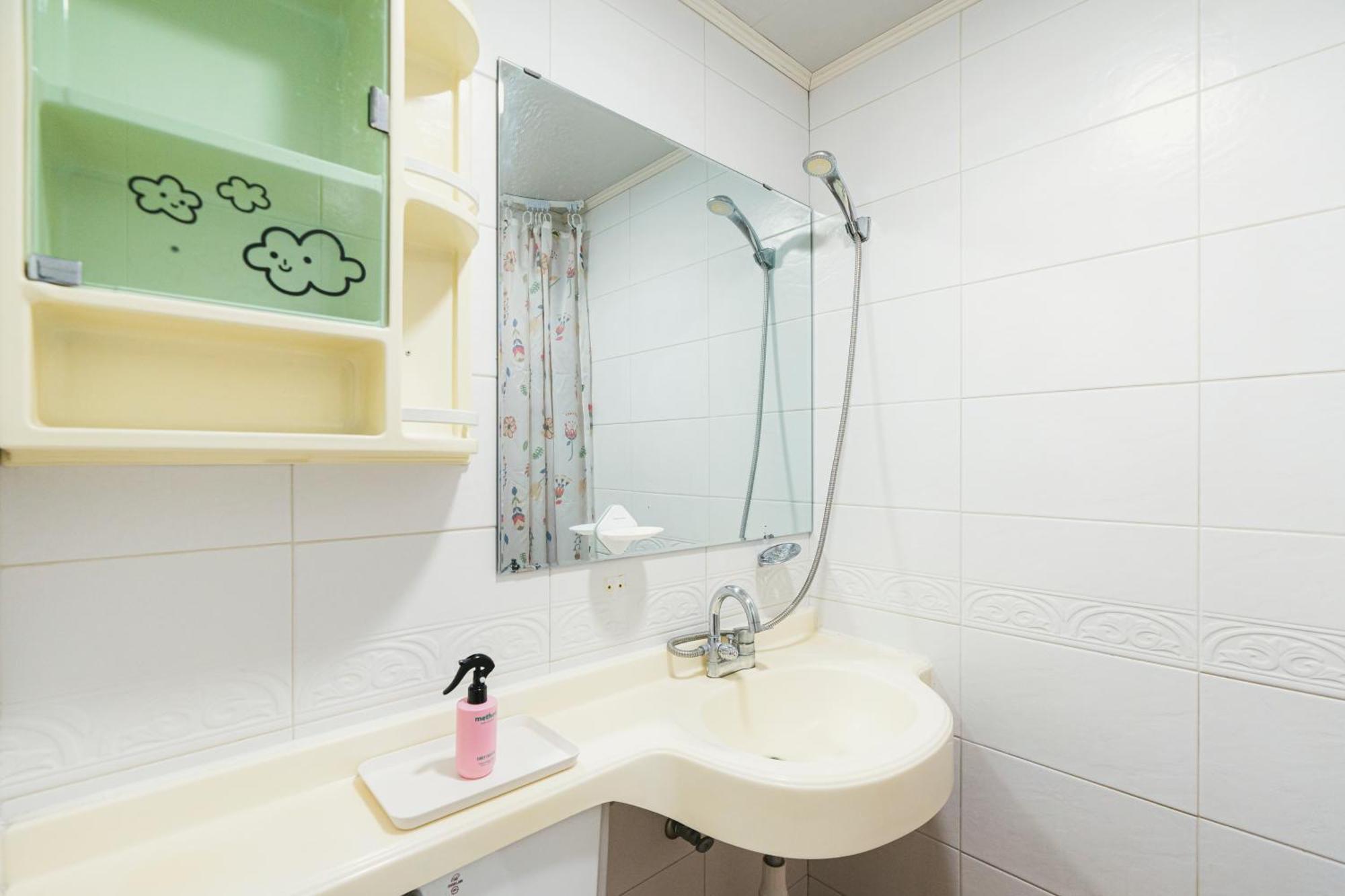 Apartment Goyo Hongdae Seoul