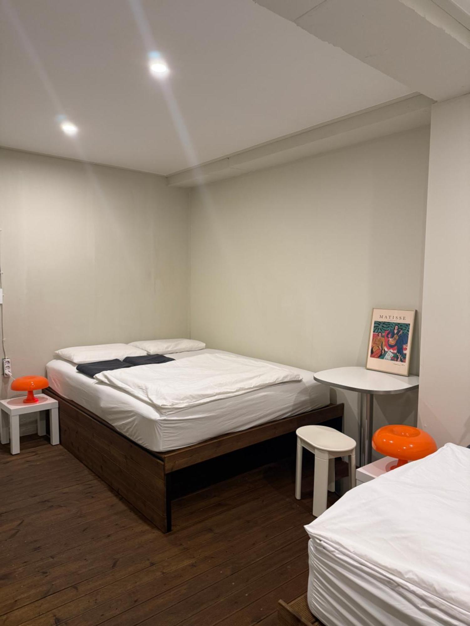 Hostel Sounds Itaewon Seoul